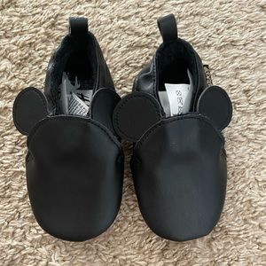 mickey baby shoes